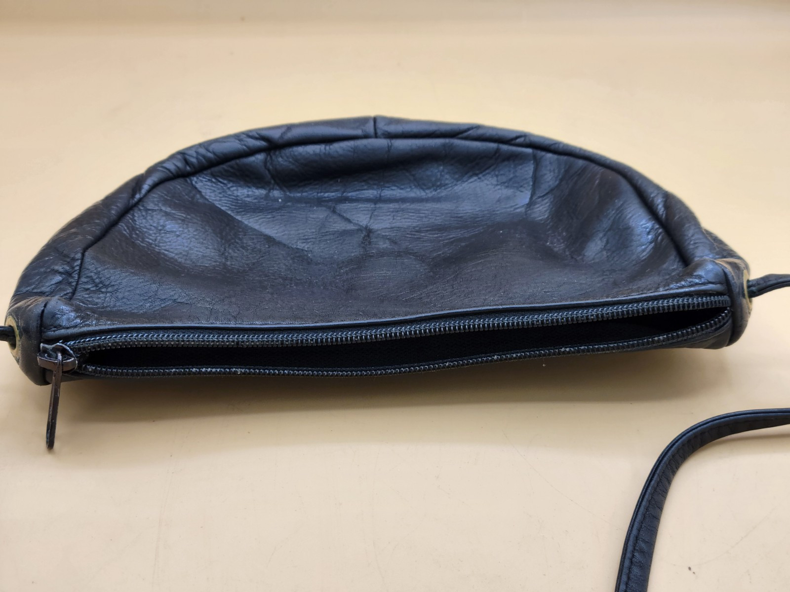 Black Cashmere Leather Crossbody Bag, By Sonoma 8 ×6 × 2 1/2 In.