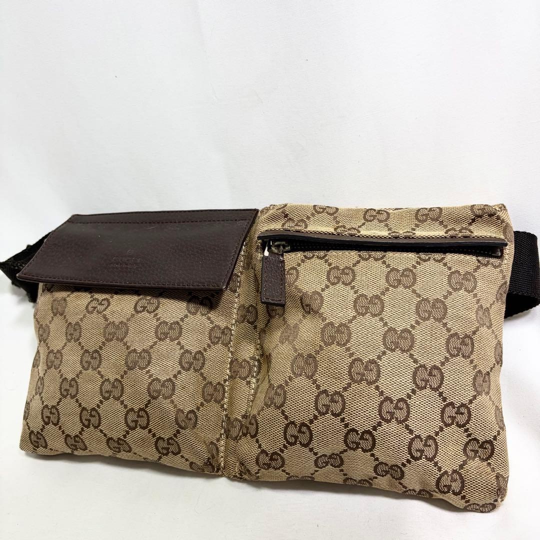 Gucci GG Canvas Logo Embossed Shoulder Bag 28566 Multifunctional Brown