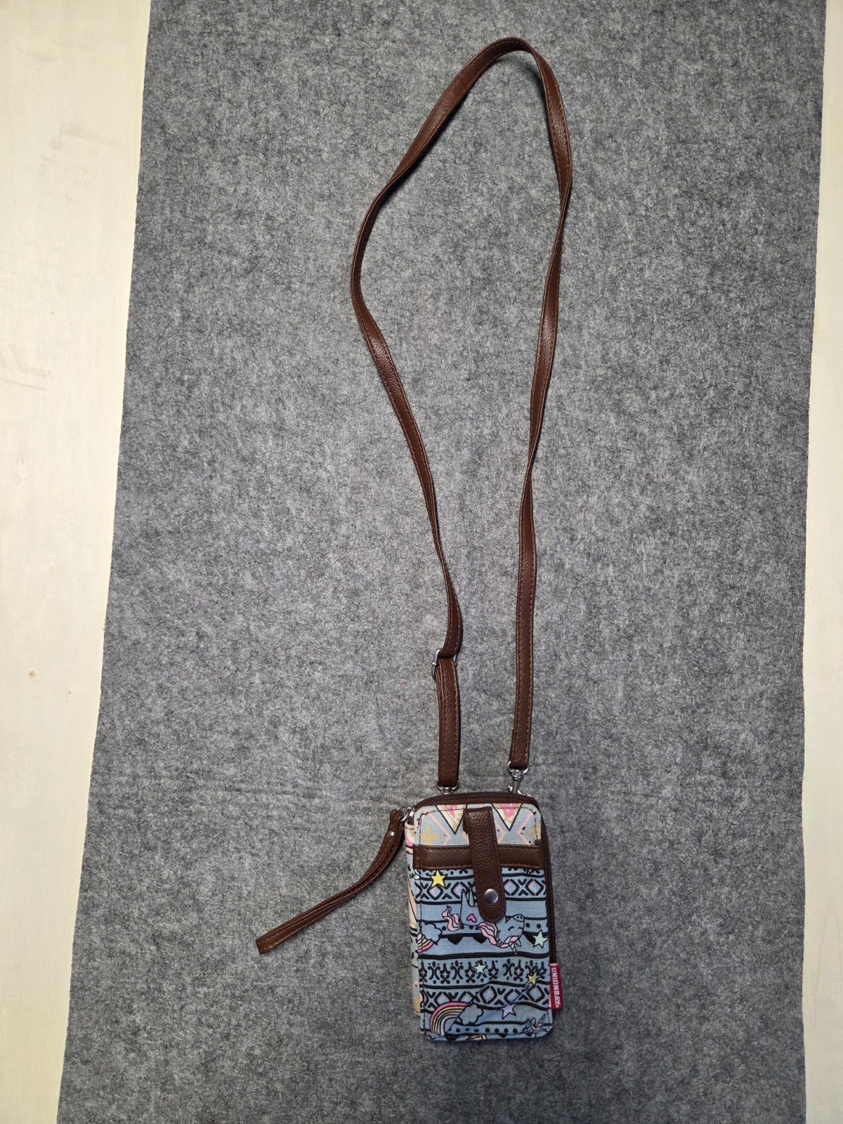 UNIONBAY Crossbody Wristlet Bag Female Sz 7x4in Blue Graphic Print Wallet