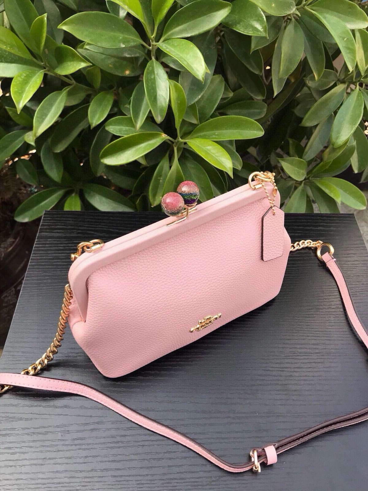 COACH LTH NORA KISSLOCK C1451 Carnation