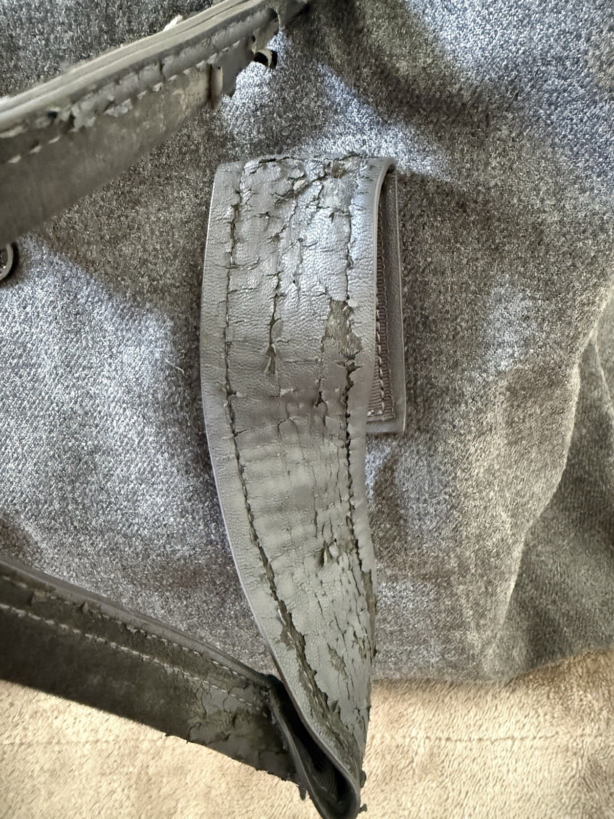 Lululemon Athletica Gray Wool Blend Tote Gym Bag Travel Carryall One Size Flaw