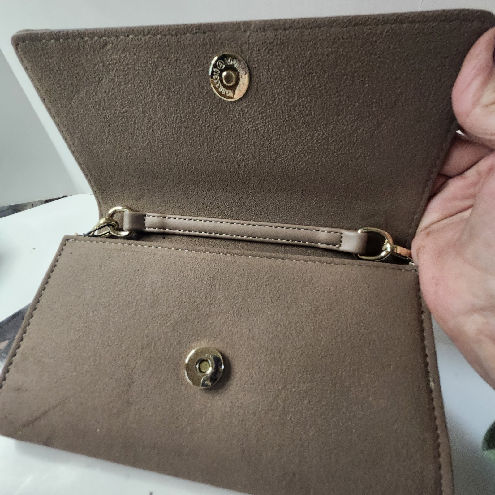 Vanessa Williams Purse Handbag With Tags Beige CHain Handle