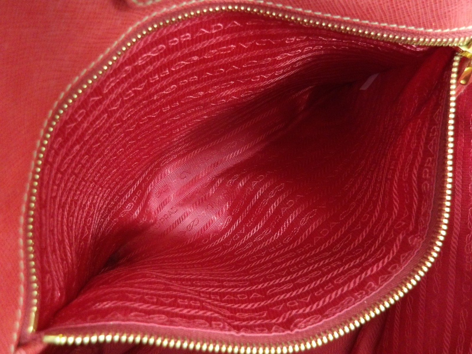 Auth MH87 Prada Saffiano Metal Tote Bag Gold Hardware from Japan