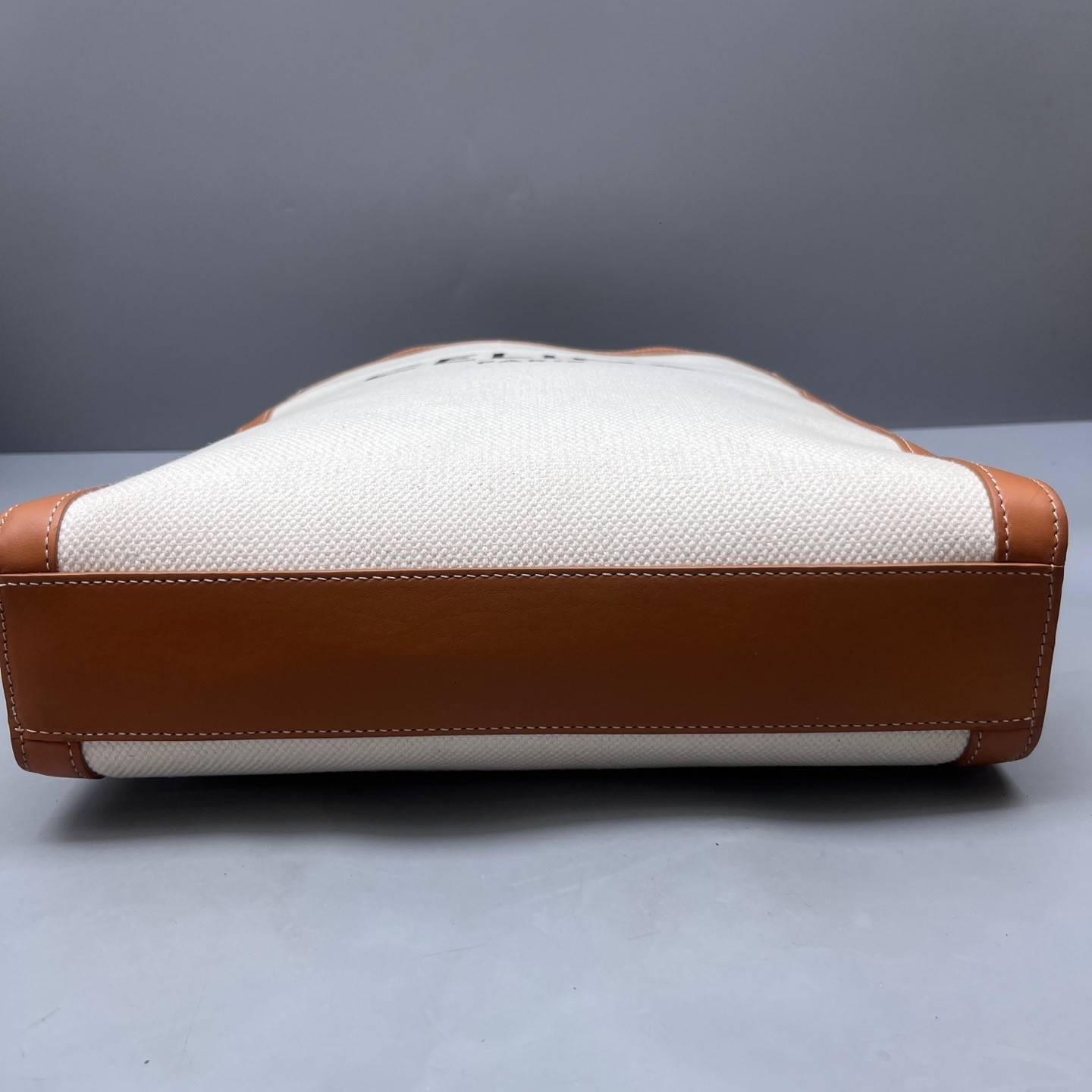 Celine Small Vertical Cabas White Brown Canvas (ws071526b9r)