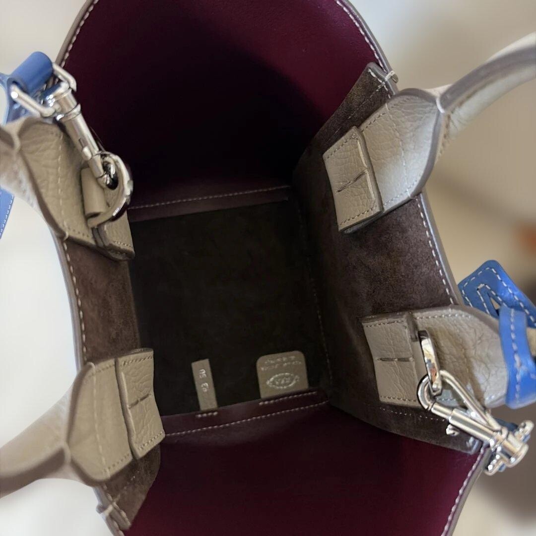 Tods Greige White Blue Leather 2Way Shoulder Bag Logo Charm Women 26.5cm 11cm