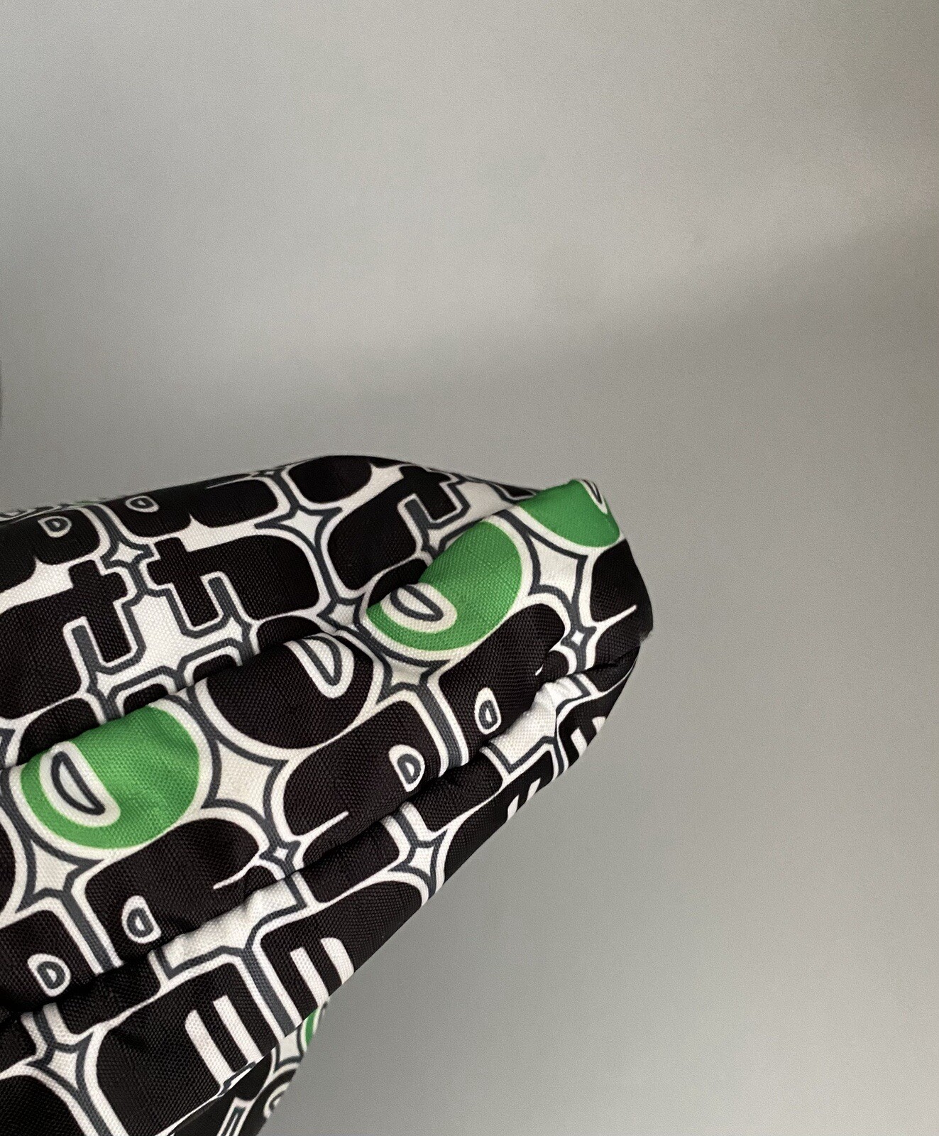 LeSportsac Crossbody Purse Bubble LOGO Black Green Geometric Shoulder Bag Retro