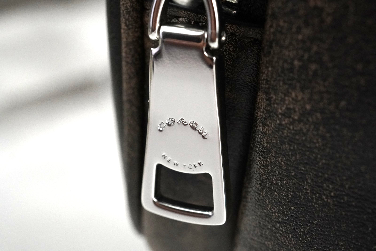 COACH Laurel Shoulder Bag with Pockets in Loved Leather CES84 SVPMZ Black Brown