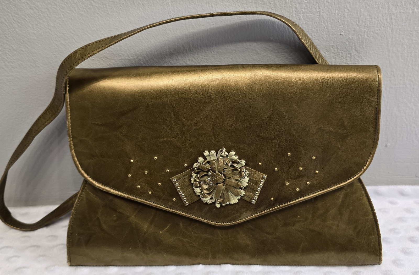 Pere Nuci Gold Purse Crossbody Strap Clutch Boho Flower Snap Made In Spain Vtg