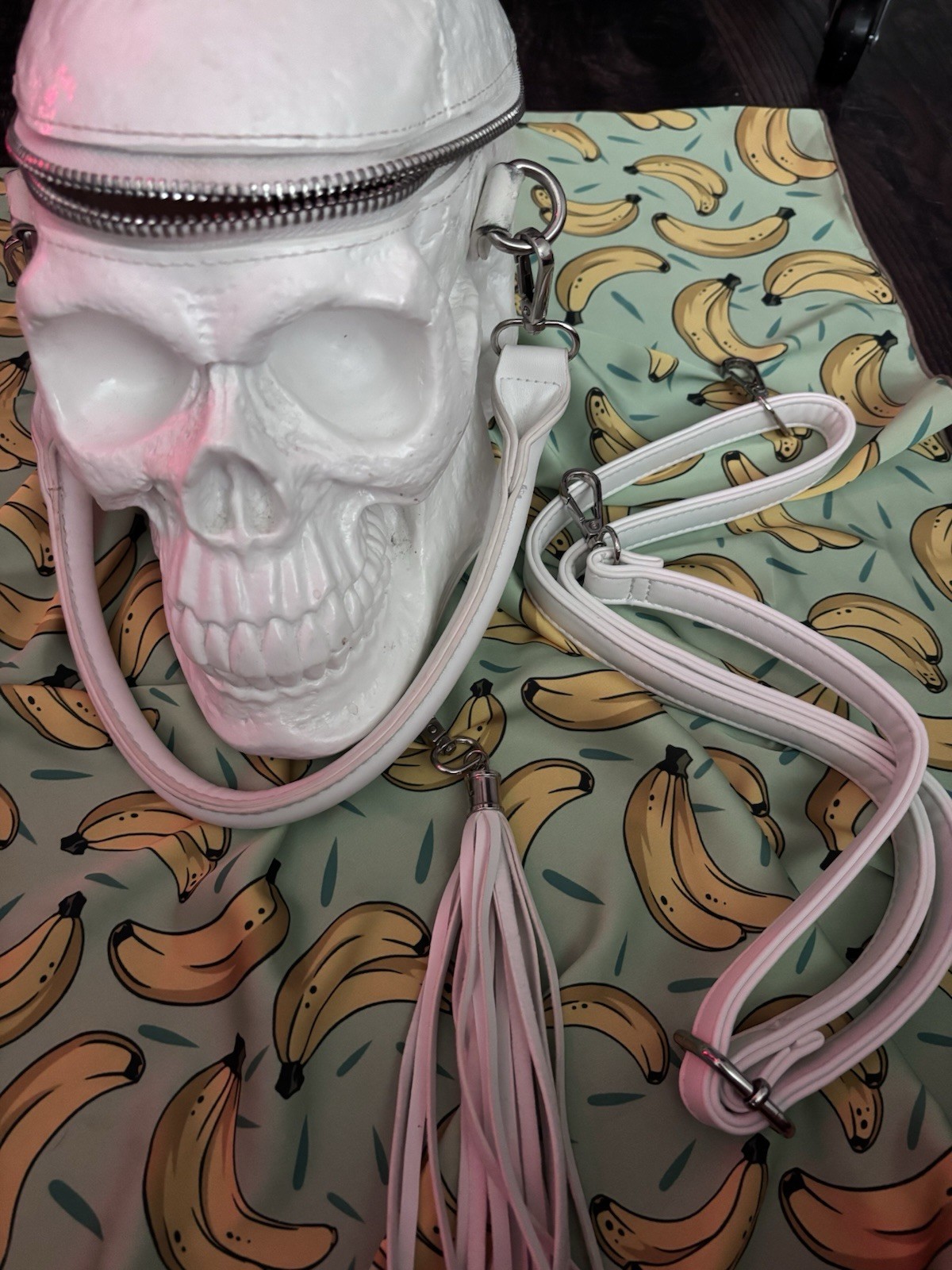 KILLSTAR White Skull Shaped Crossbody Bag Zip Closure Detachable Strap Lined