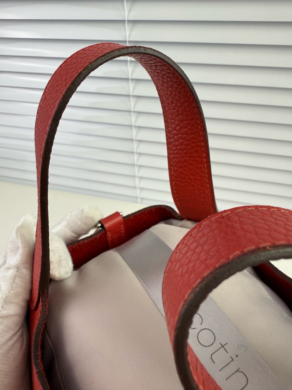 HERMÈS Picotin Lock 18 Red Togo Calfskin Gold Plated Hardware Top Handle Bag