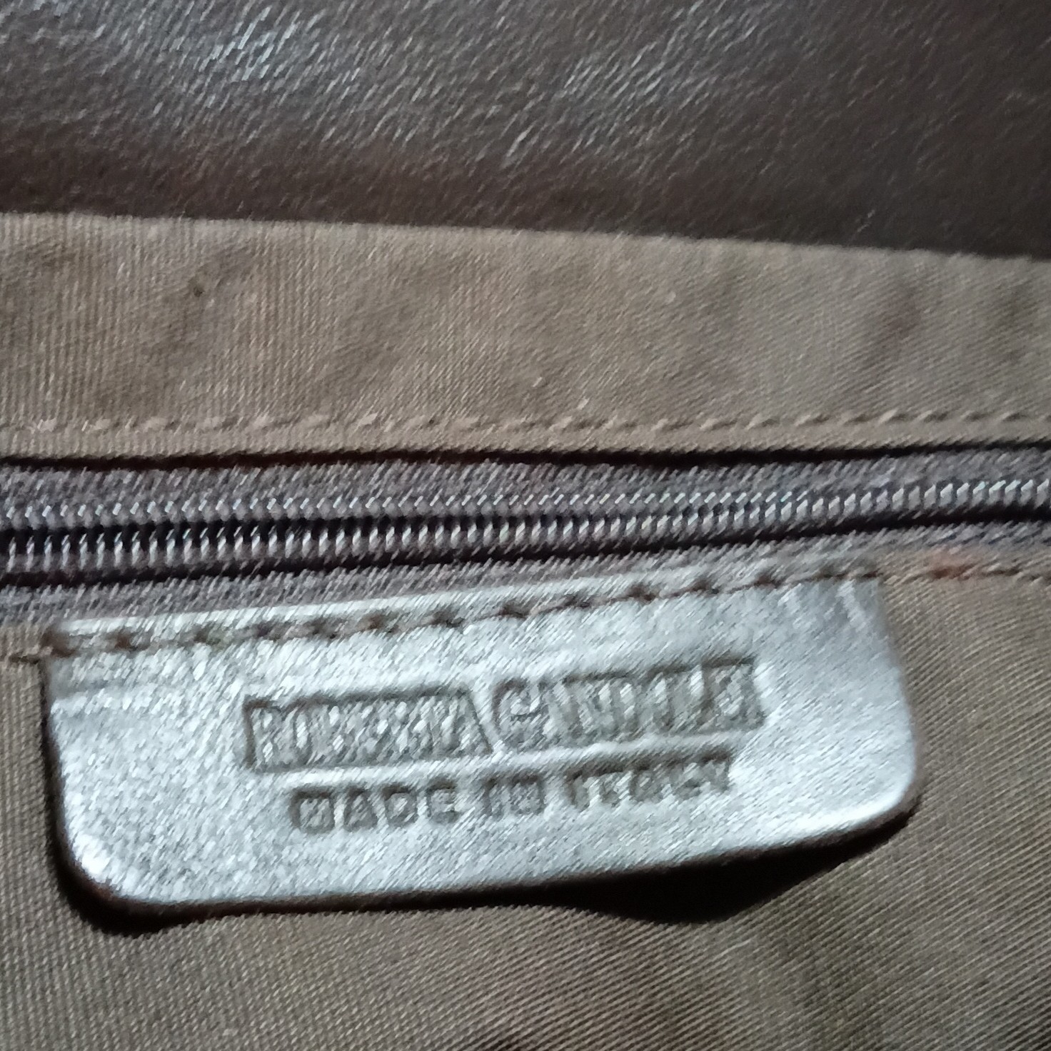 Strellson Beige/Brown Satchel Top Handle Bag Zip Lined Pockets Bronze Charm