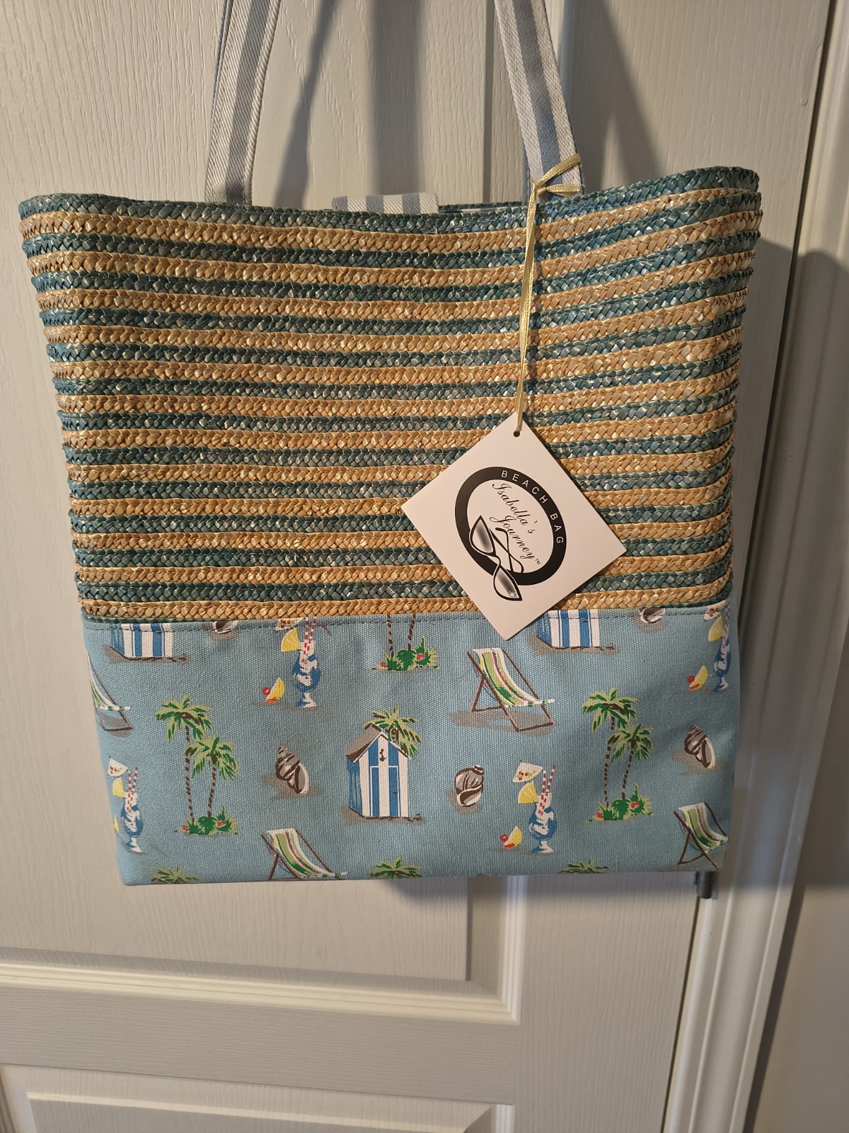 NWTS! Isabella’s Journey Multi Colored Beach Bag, 13″ x 14″ x 5″ Fabric/Straw