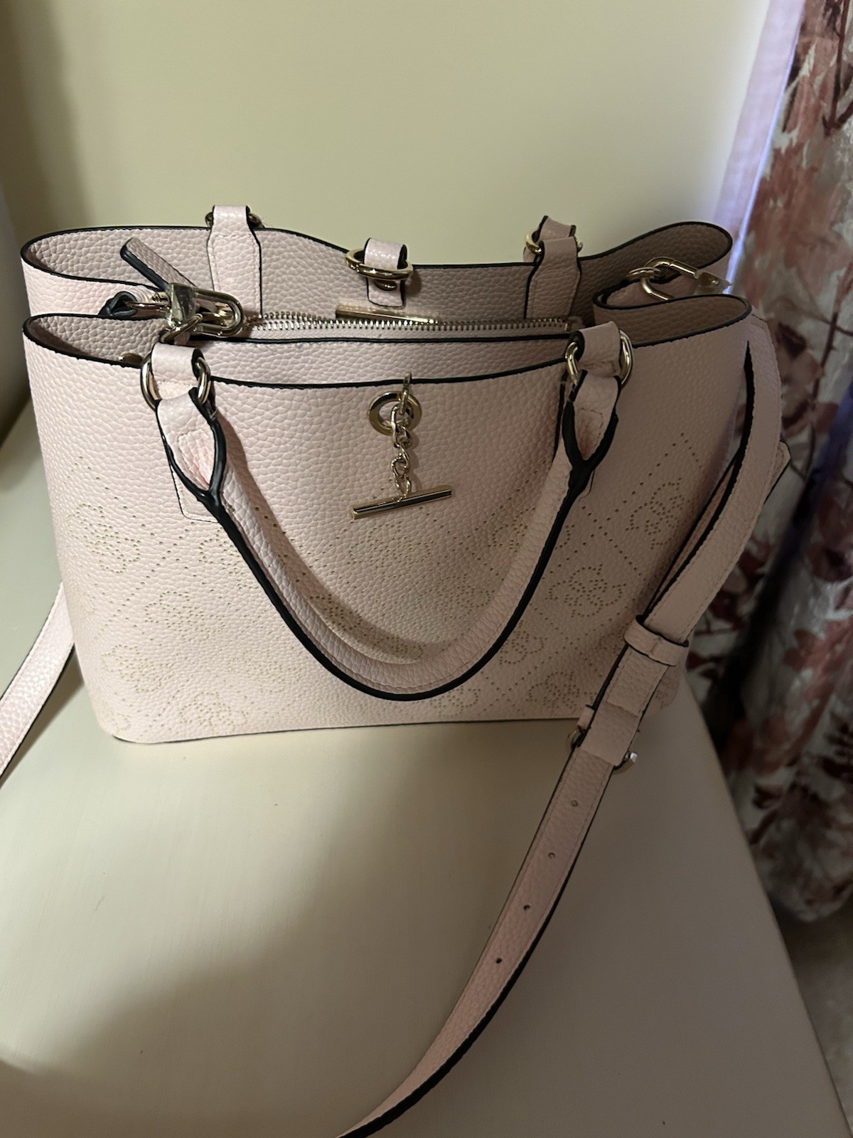 GUESS Pink Monogram Tote Zip Top Gold Hardware Double Handles Detachable Strap