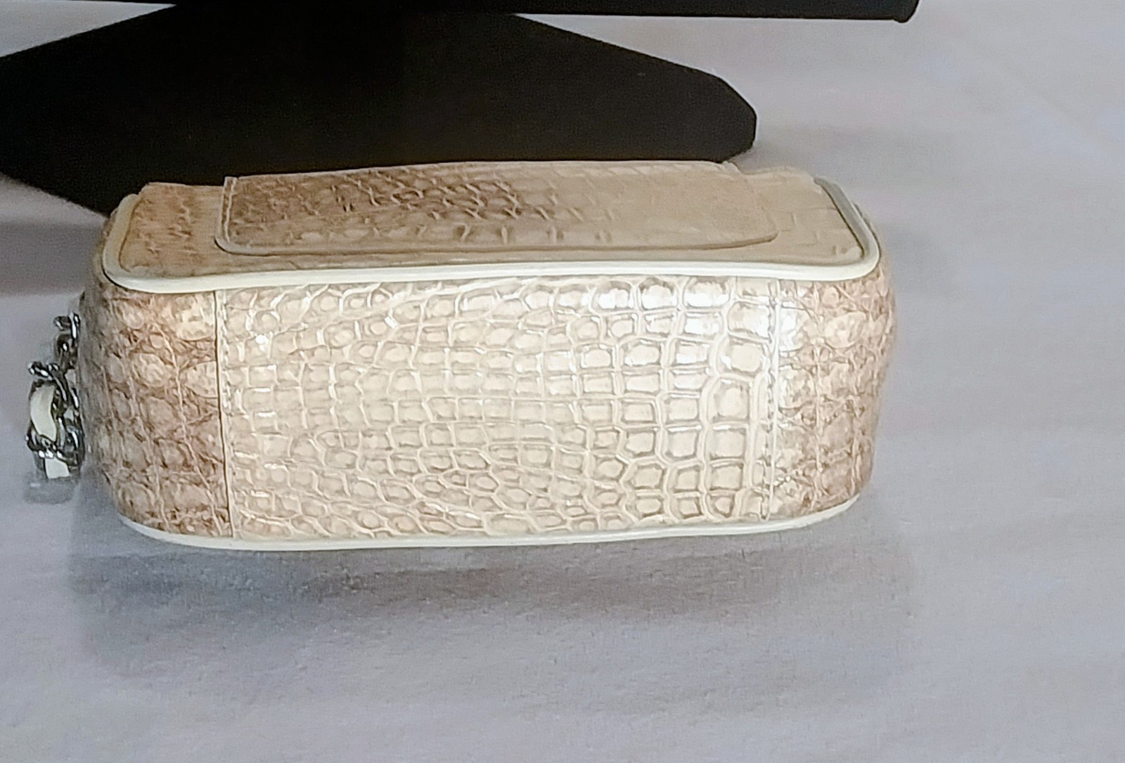 Sal Leather Genuine Crocodile Leather Crossbody Bag 7X6X3