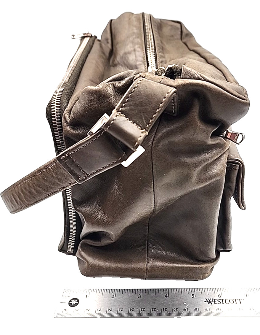 Jill Akus Artisan Leather Camera Bag Olive Multi-Compartment Unisex