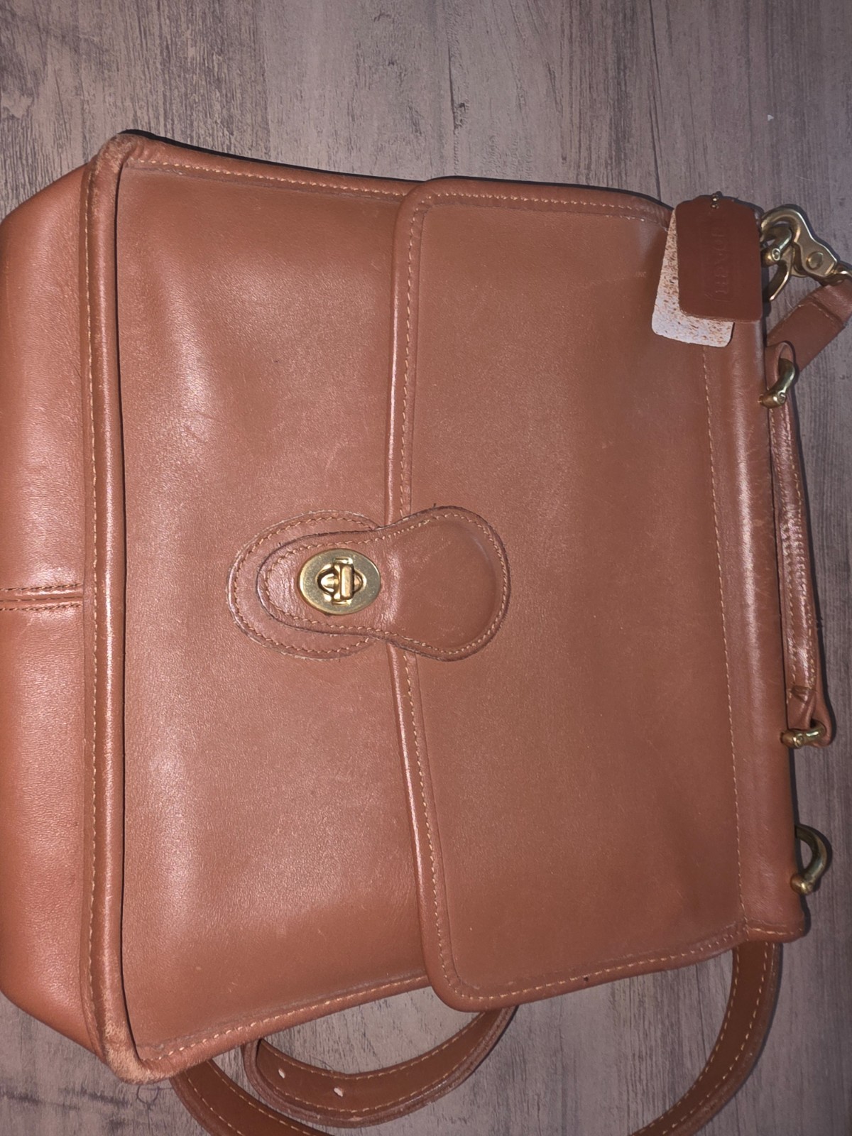Vintage 1994 Willis 9927 Coach Purse, Crossbody, small wear and tear