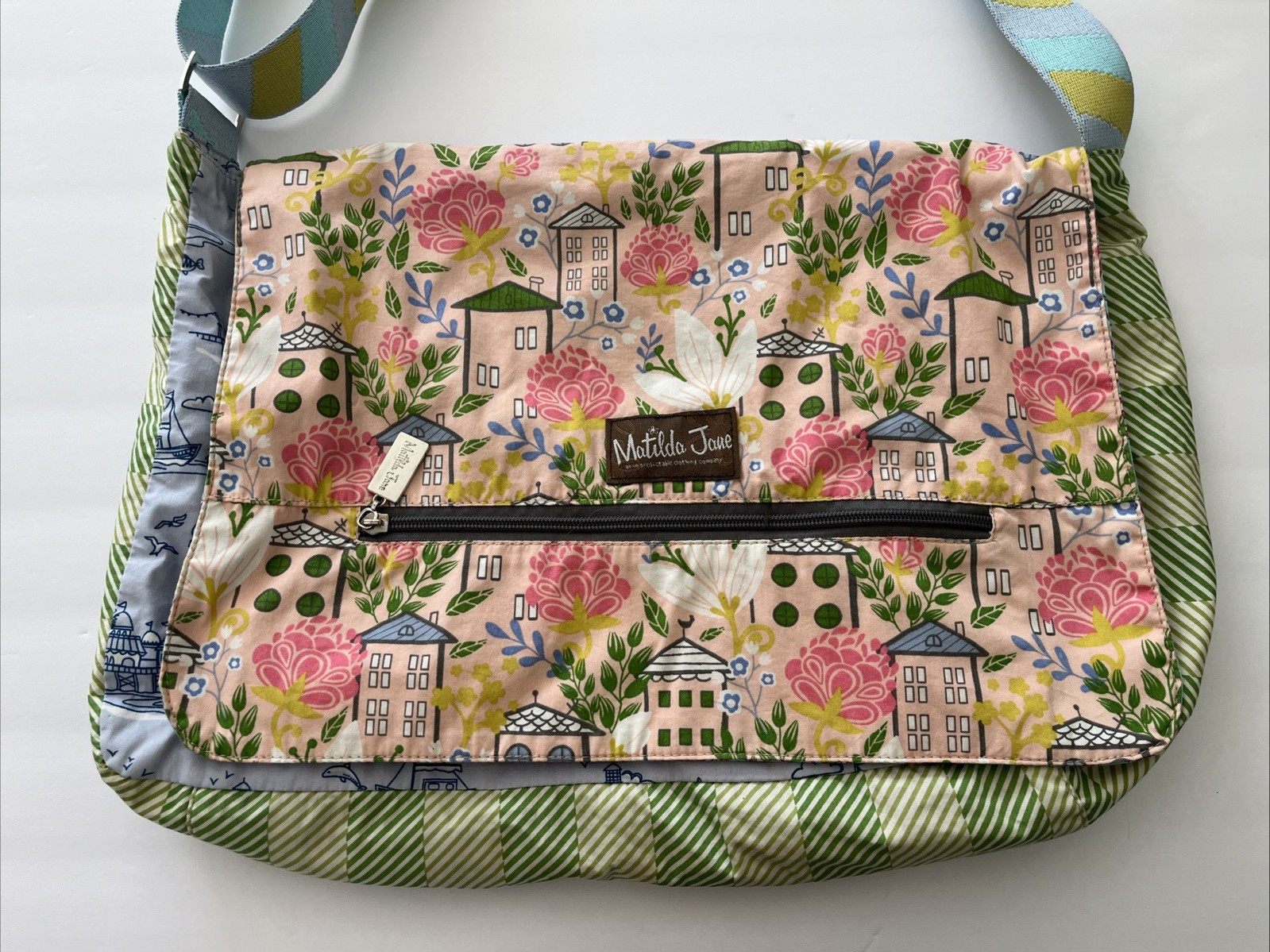 Matilda Jane Bag Fullers Landing Messenger Crossbody Purse Tote 15 X 11 Travel