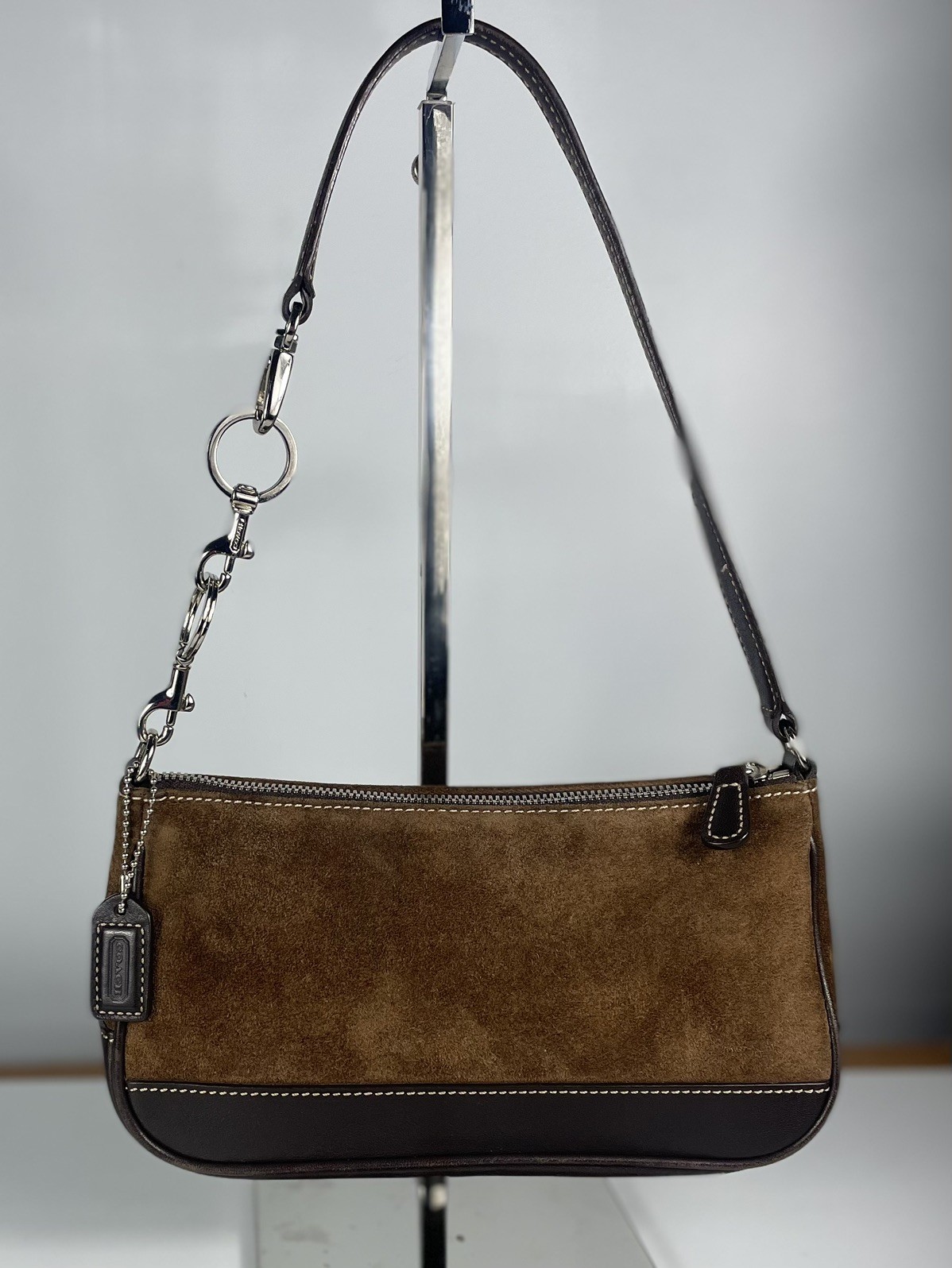 Vintage Coach Hampton Demi Brown Suede Baguette 7753 w/COA