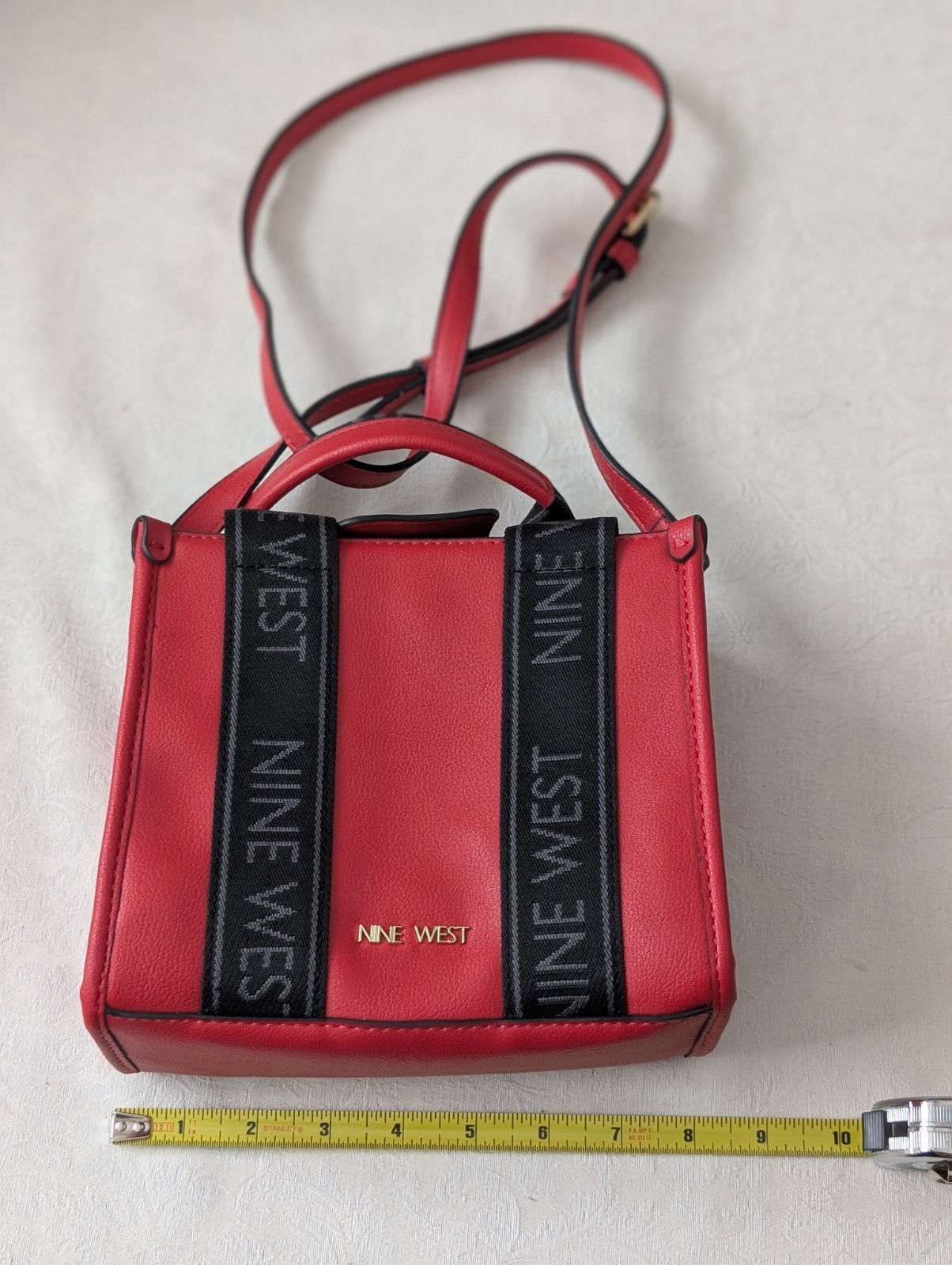 Nine West Red Black Satchel Top Handle Shoulder Strap Snap Logo Accent Gold Har…