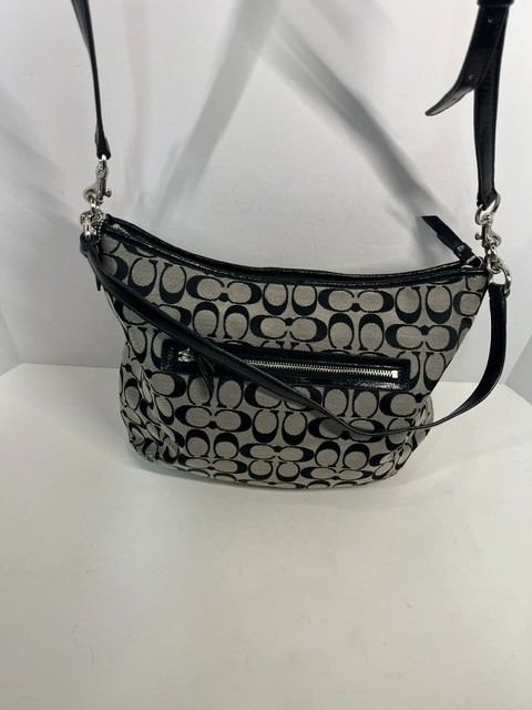Coach Signature Black Tote Bag # D14D5-F29941. 13″ Wide. Excellent Condition.