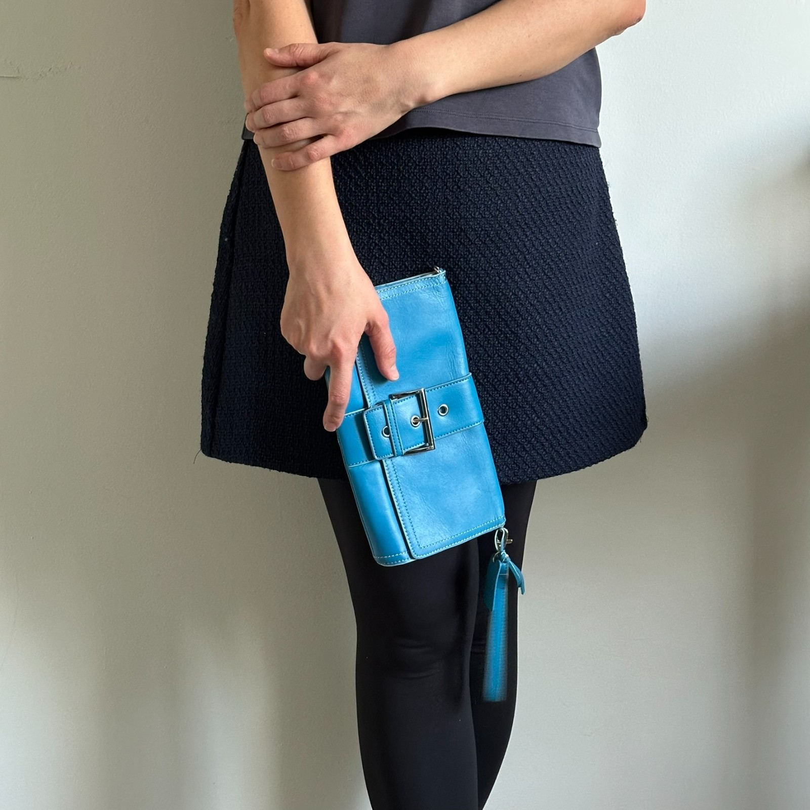 Rolfs Genuine Leather Blue Clutch Wristlet Purse Magnetic Snap Buckle Detail Y2K