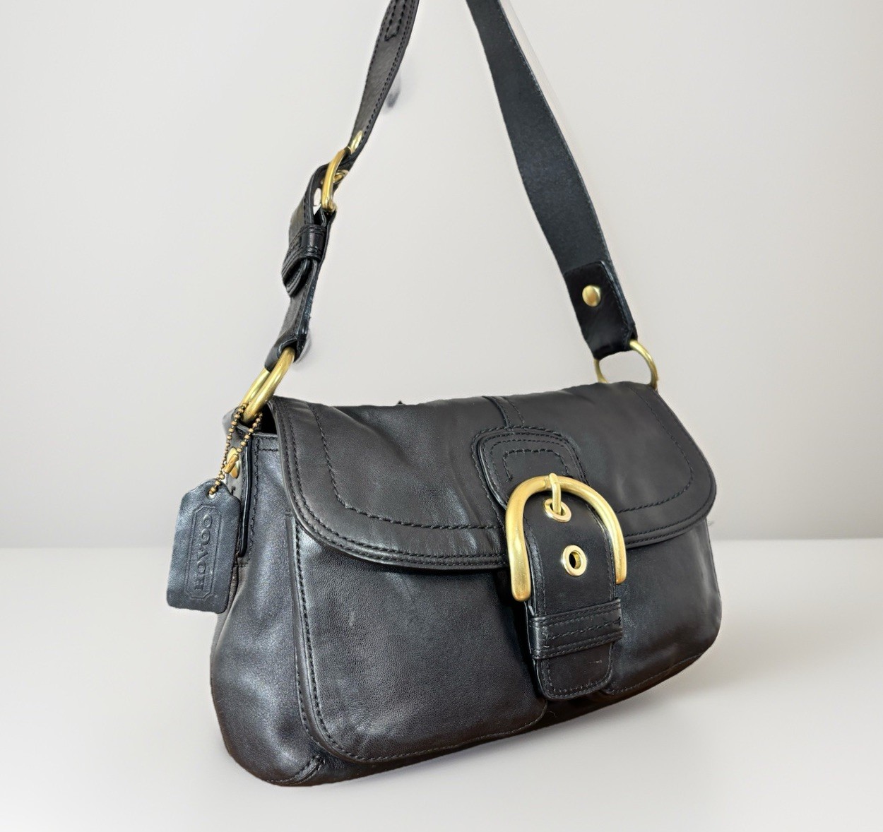 Coach Black Leather Brass Buckle Soho Pocket Flap 11842 w Brand Card