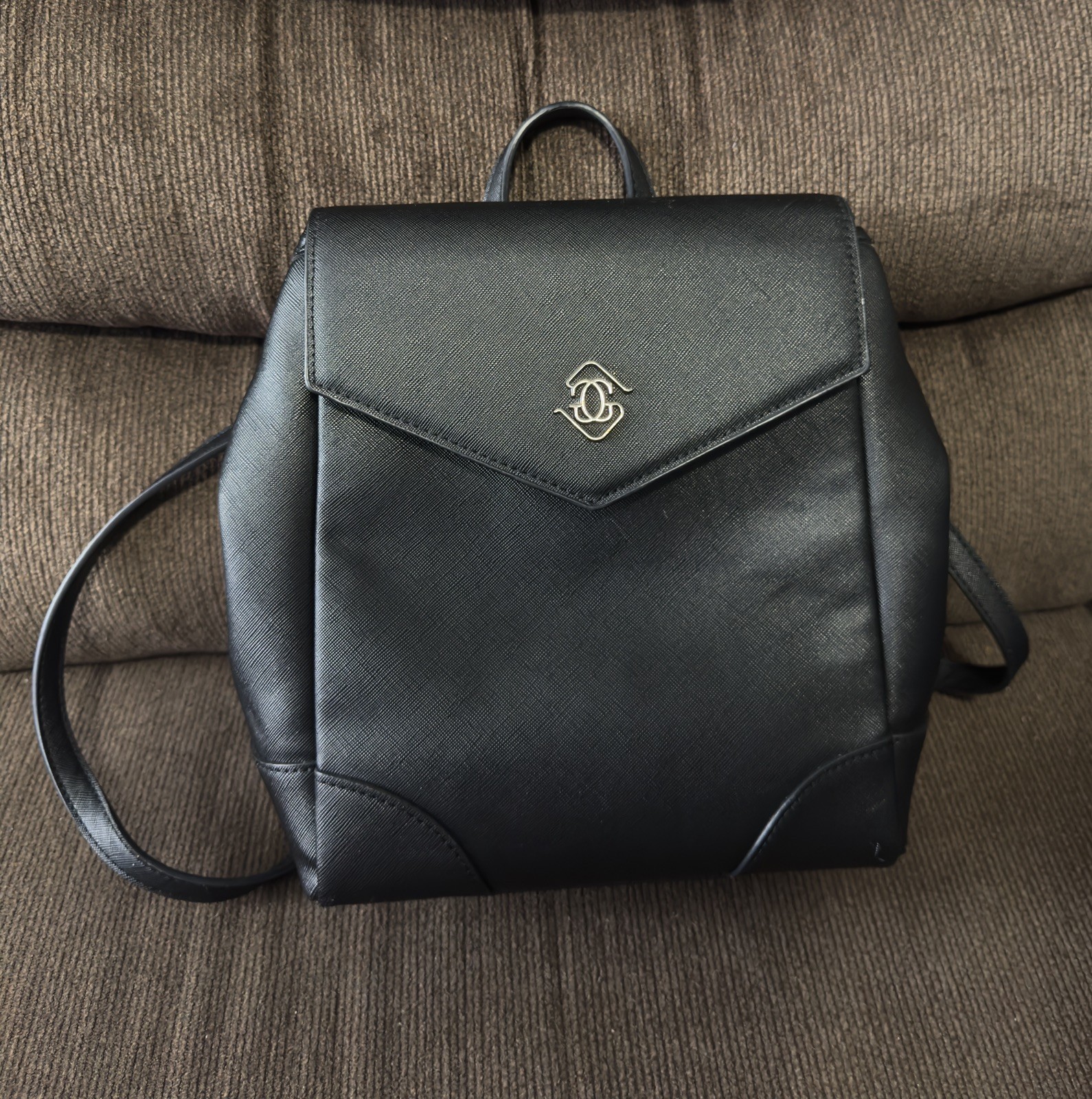 Glass Ladder & Co. The Diana Mini Convertible Backpack | Color black