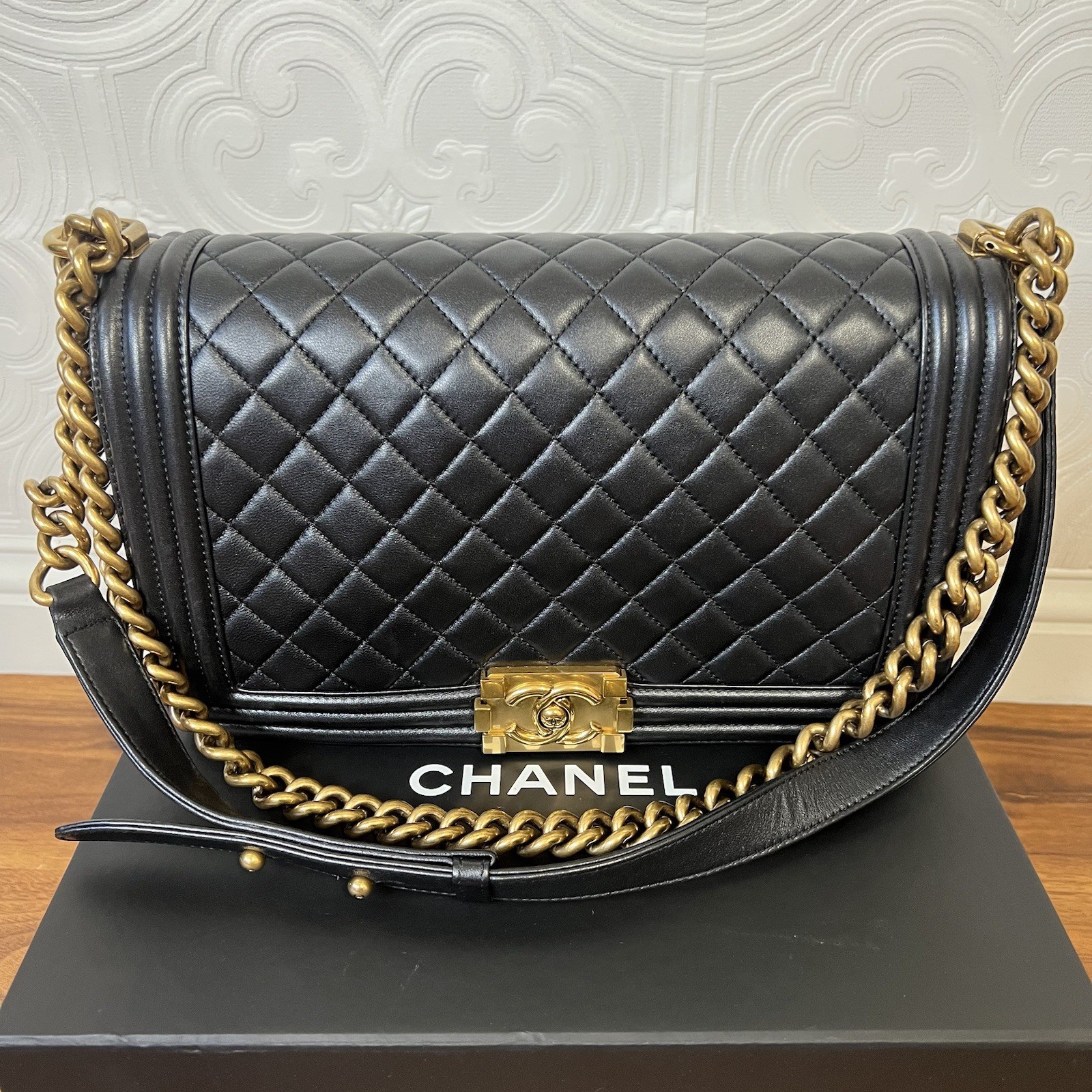Chanel Le Boy Classic Shoulder Bag New Medium Black Gold Lambskin Quilted