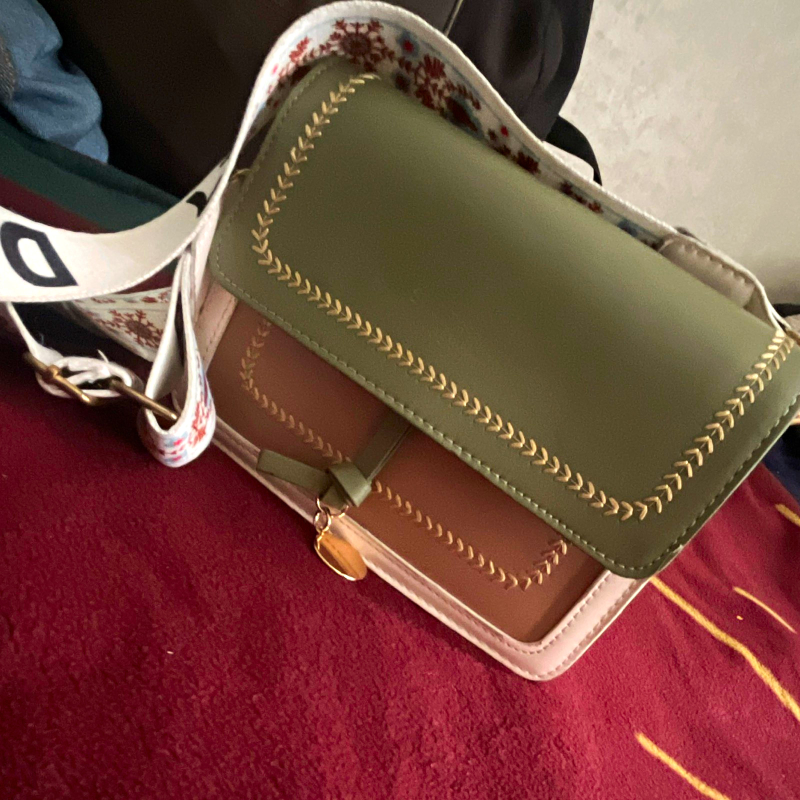 Women’s Small Colorblock Crossbody Bag Green White Brown, Adjustable Strap