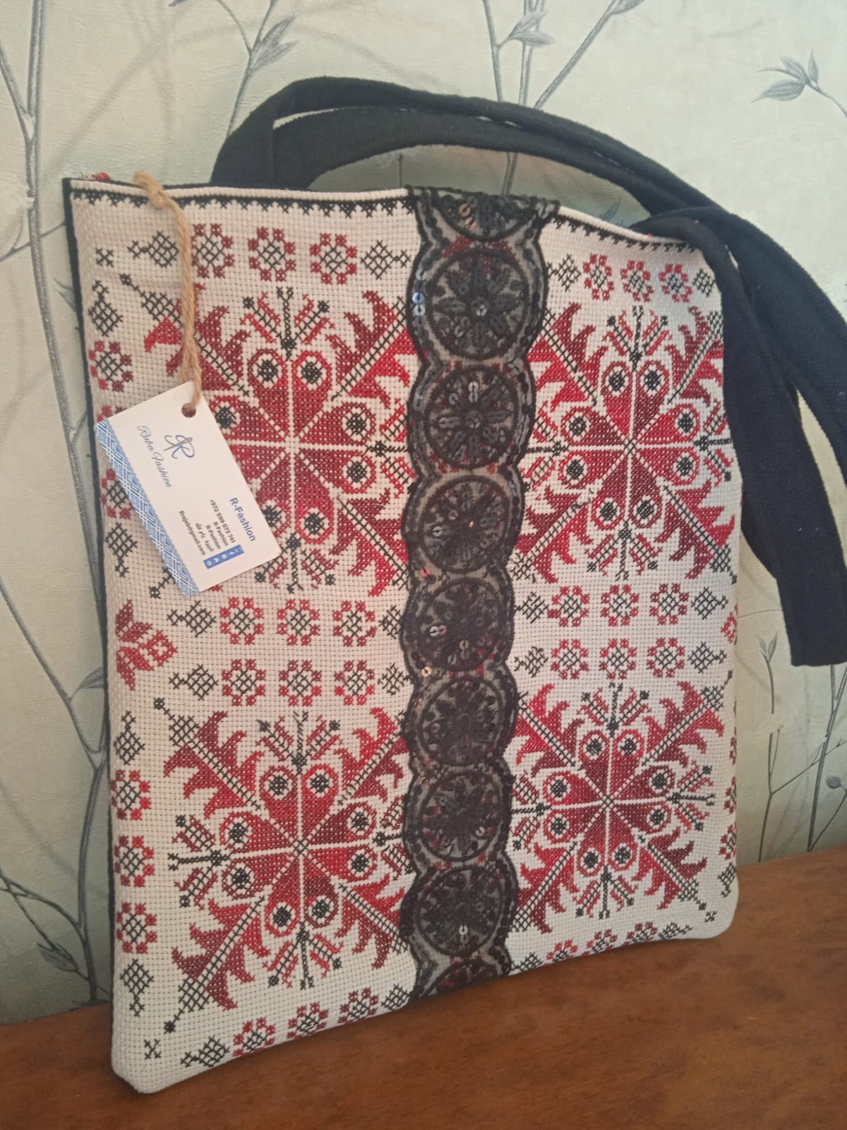 Handmade Tatreez Shoulder Tote Bag | Spacious & Stylish College/University bag