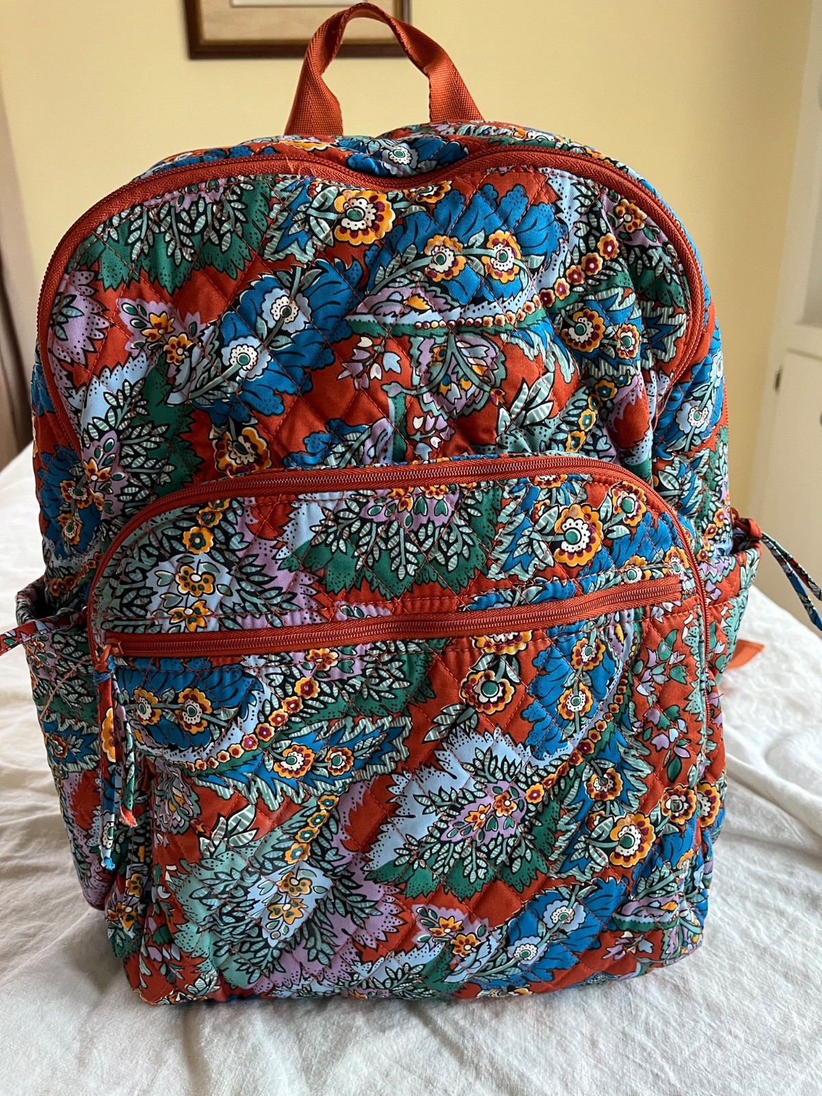 Vera Bradslely Bancroft Backpack-Flowers/Feathers-Quilted-Laptop pocket-NWOT