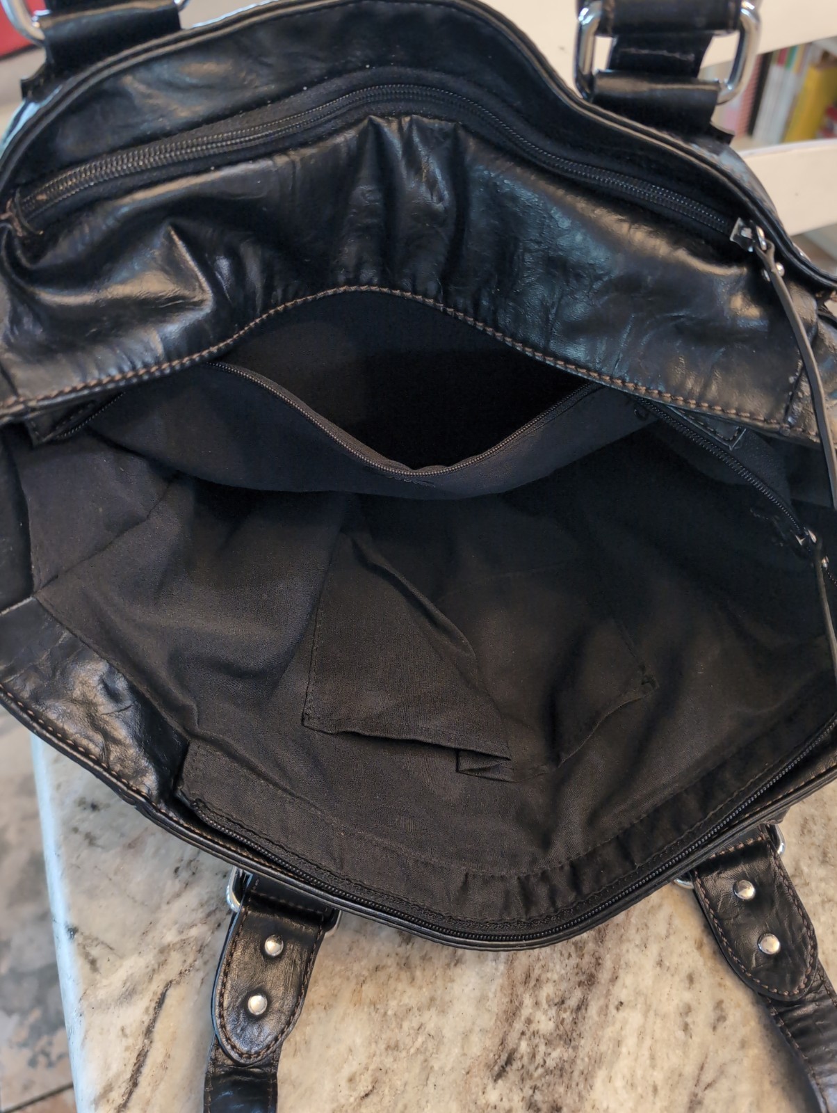 Vintage Large a.n.a. Faux Leather 2-Handle Shoulder Bag/Purse – 13-1/2″ x 13″