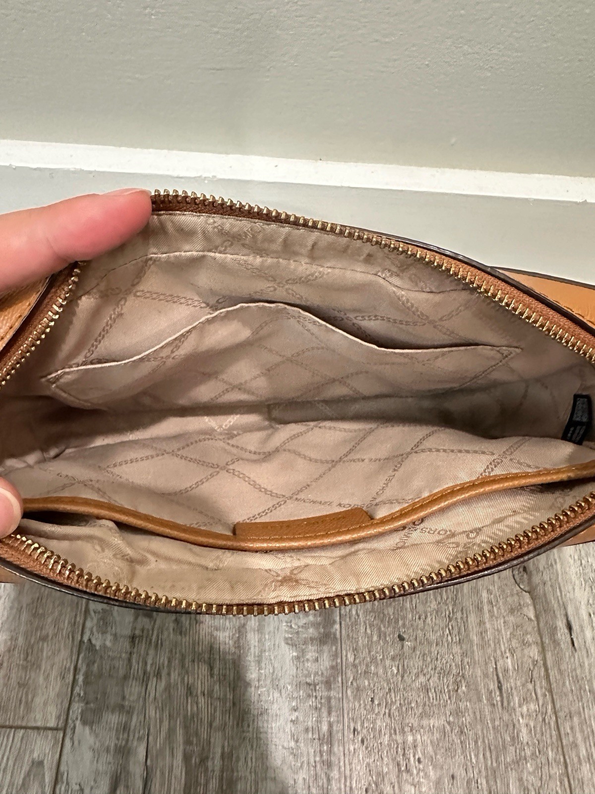 Michael Kors East/West Shoulder Crossbody Bag