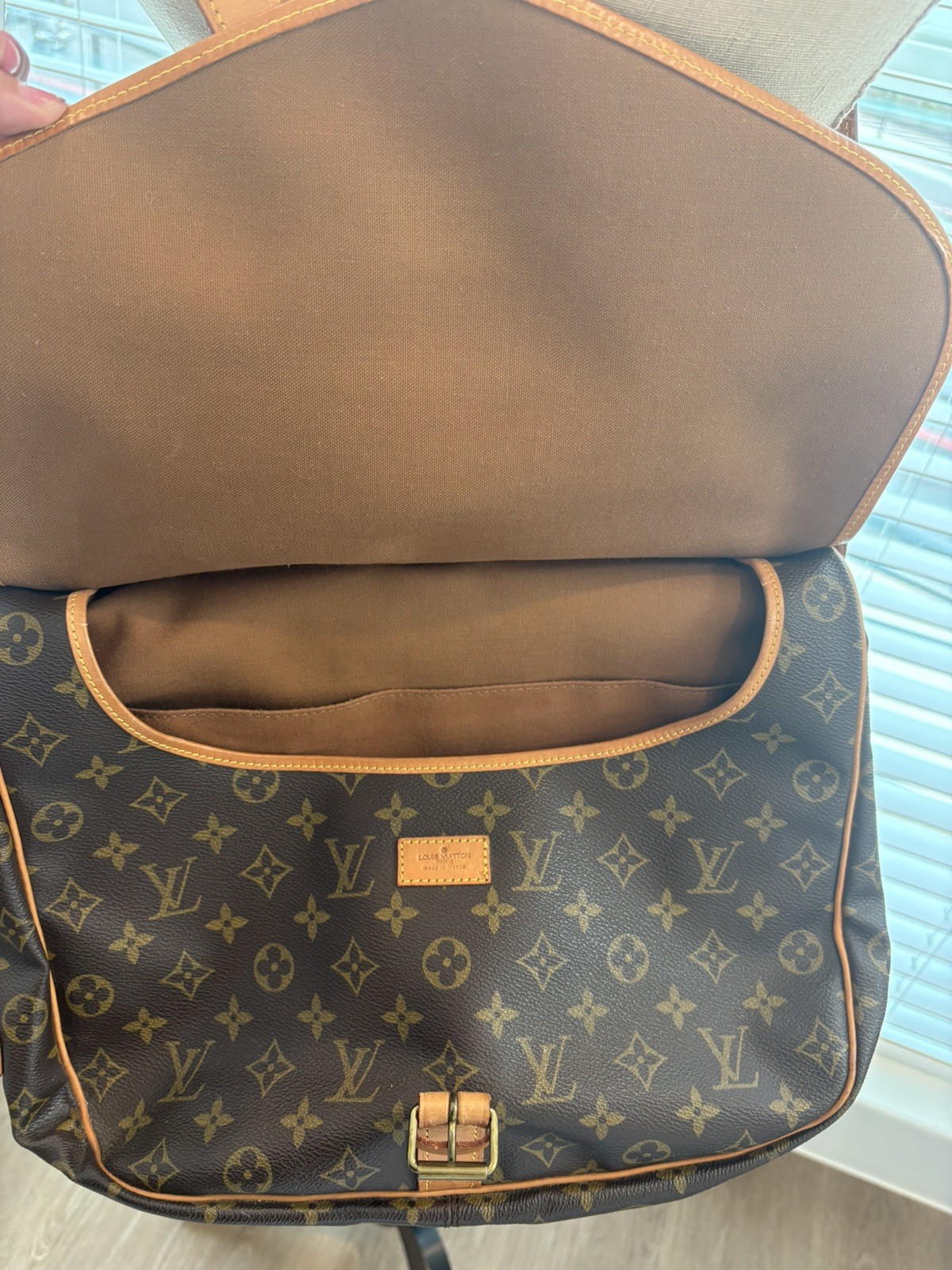 Louis Vuitton Saumur 35 Monogram Large Shoulder Crossbody Hand Bag Vintage Auth