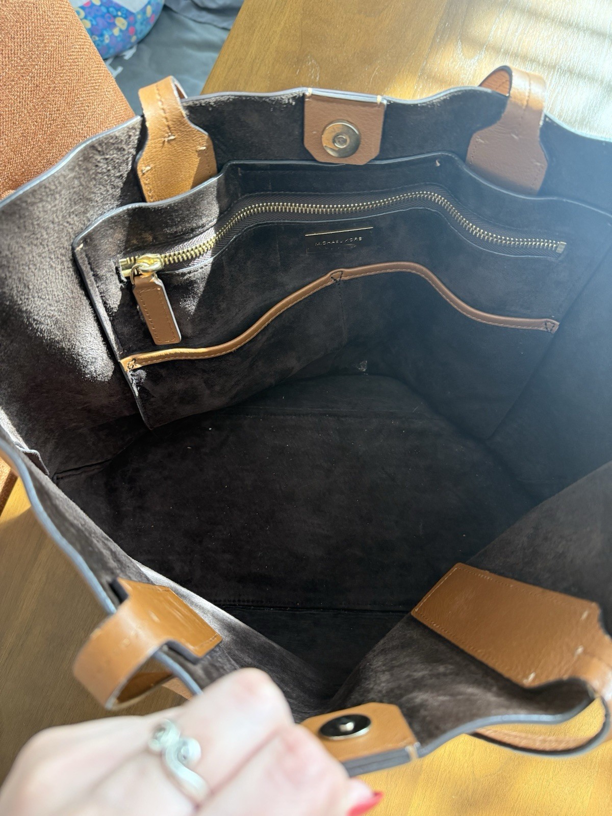 Michael Kors Collection Jaryn Large Tote – Smooth Luggage Calf Leather