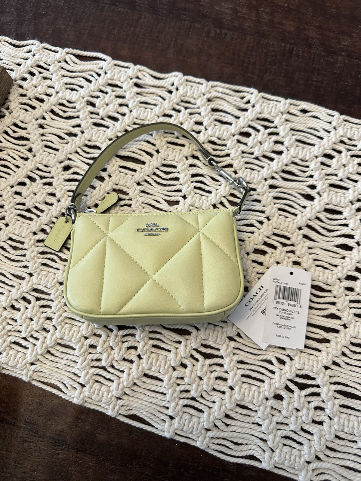 Coach Nilota 15 Puffy Diamond Quilted Handbag In Pale Lime