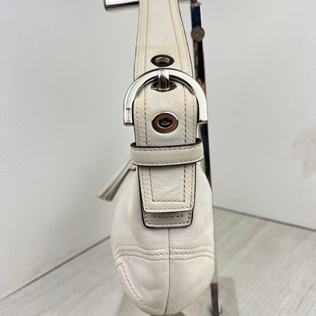 COACH Hobo One Shoulder Bag 8A01 White 8a