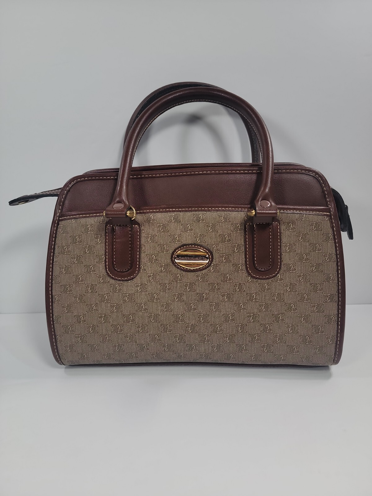Carryland Women’s Handbag Man Made Material
