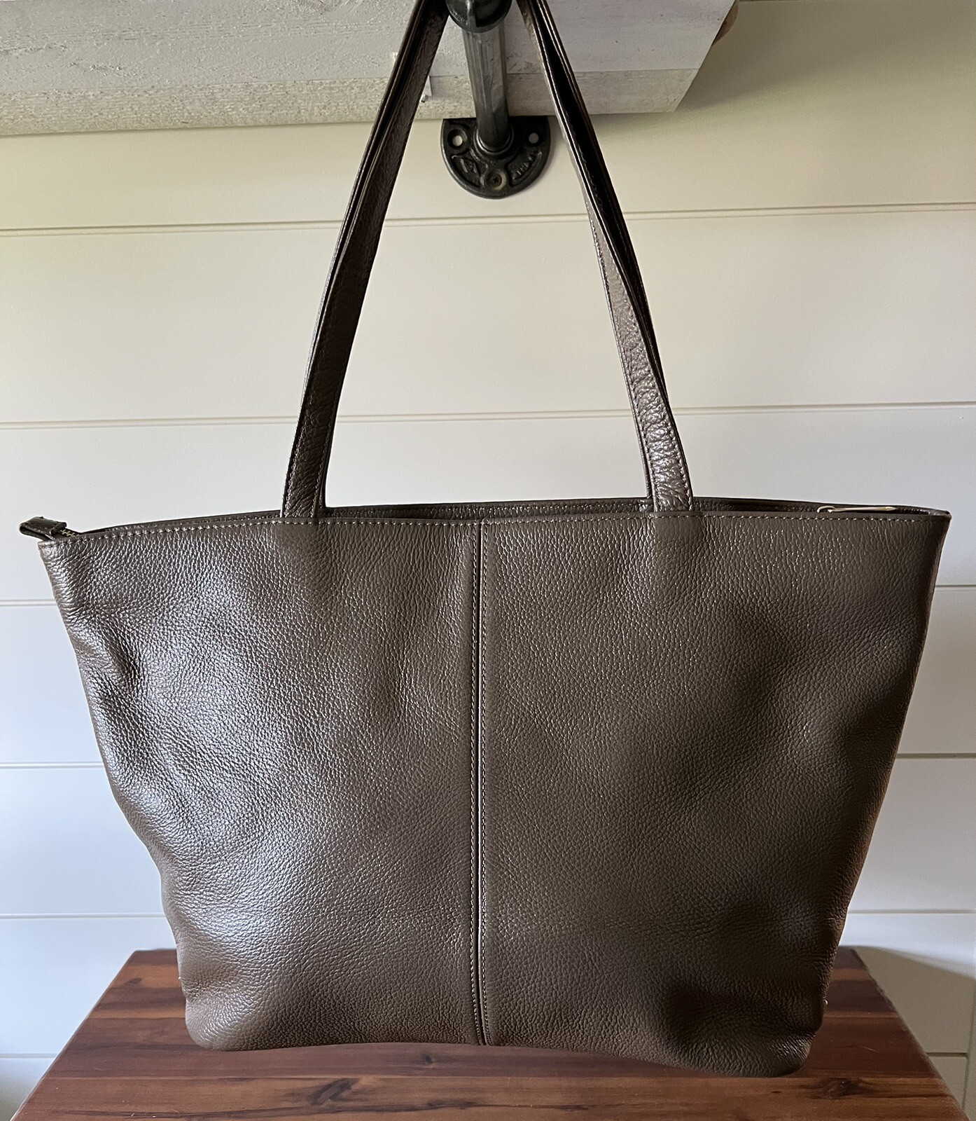 ONNA EHRLICH Brown Pebbled Stone Leather Shoulder Bag Purse