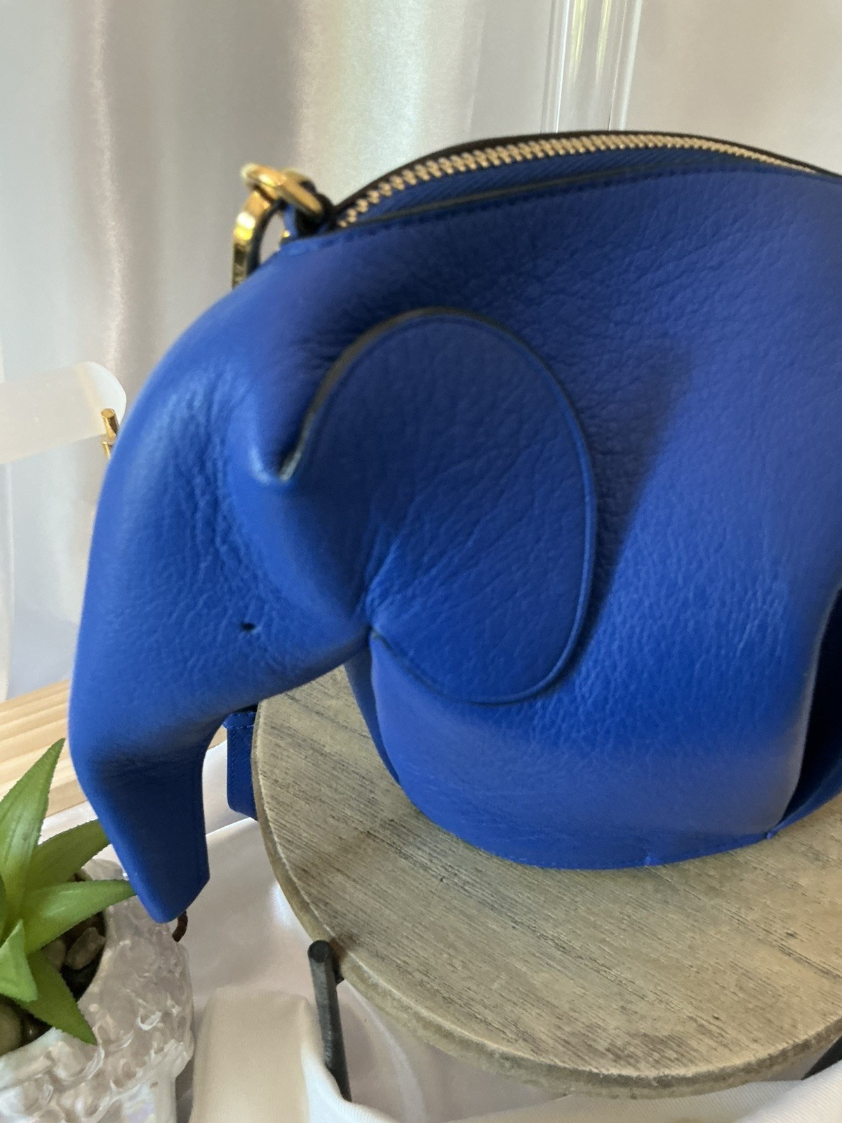 EUC Loewe Elephant Royal Blue Calfskin Elephant-Shaped Crossbody w COA