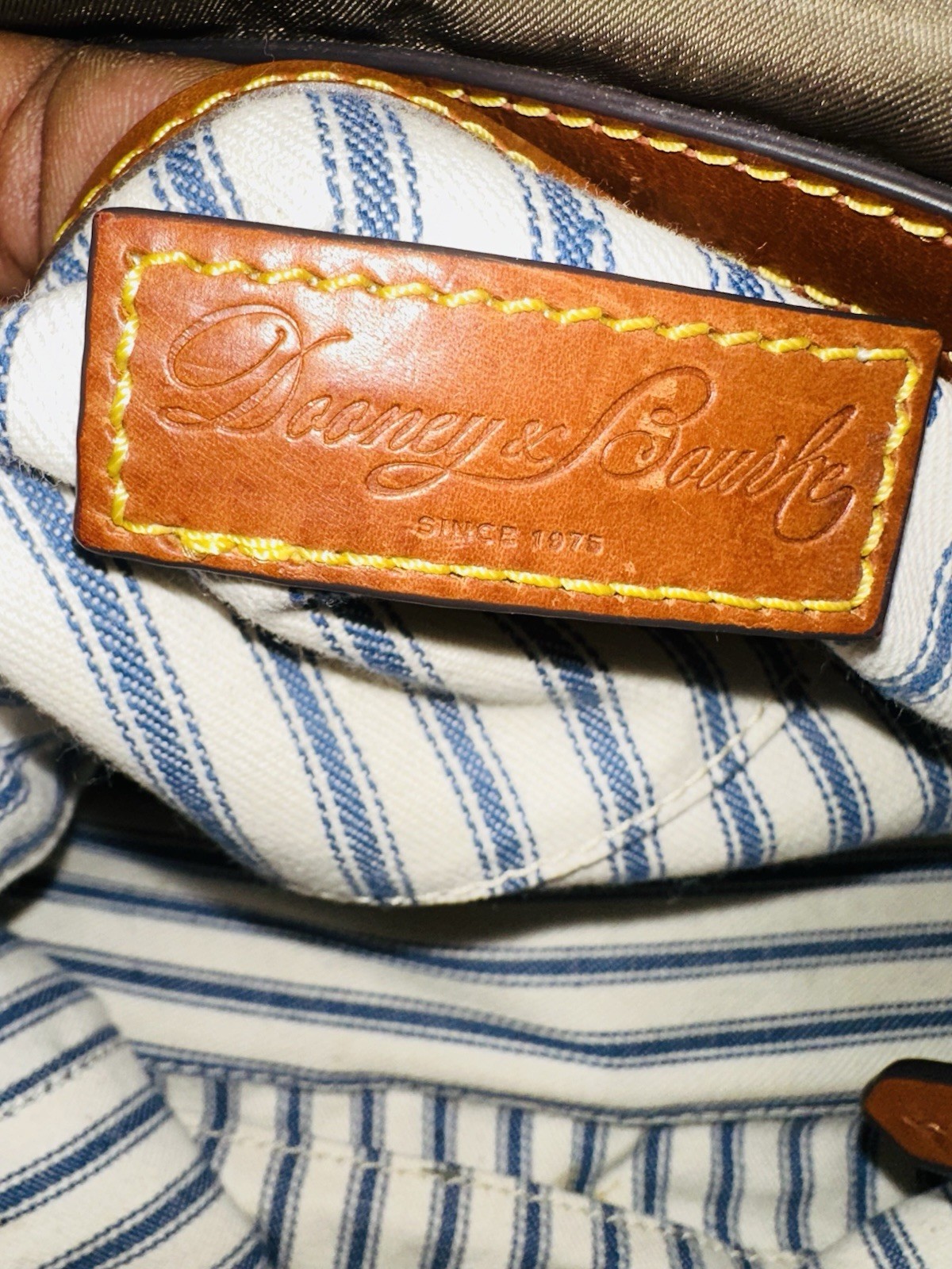 Dooney & Bourke Brown Tan Satchel Zip Detachable Crossbody Strap Pockets