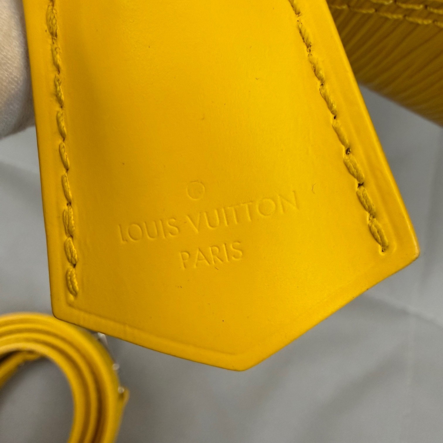Louis Vuitton LV Handbag Alma BB Yellow Epi Leather Dome Shoulder Bag Silver HDW