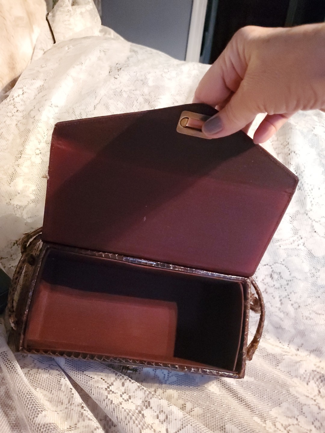 Vintage Crocodile / Alligator Exotic Box Handbag – Unbranded – 9.5×3.25x 3.5in.