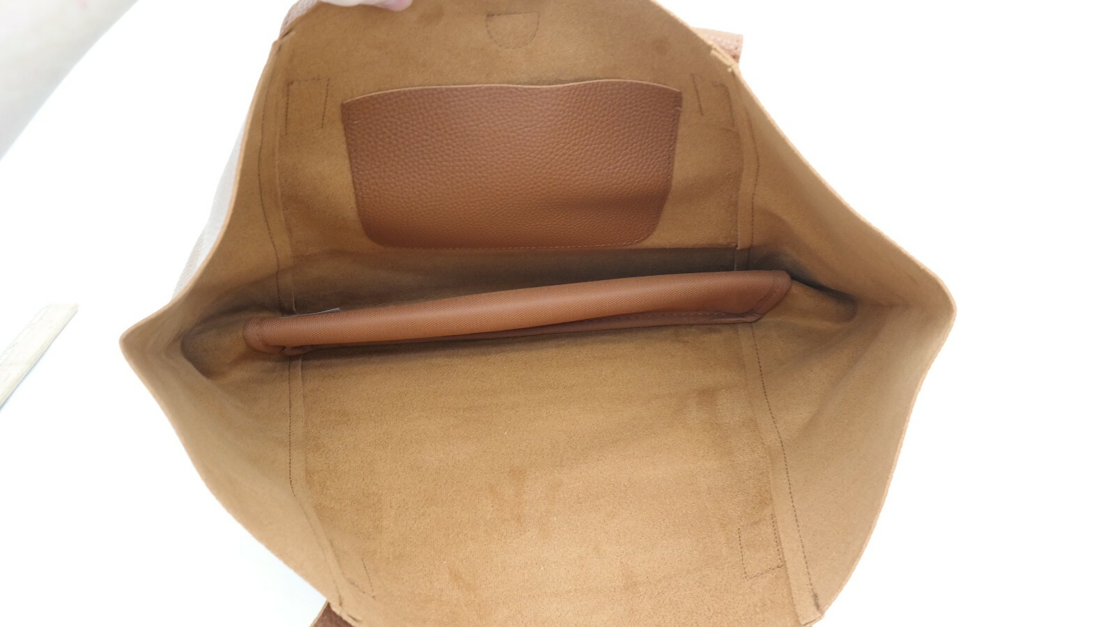 TANGER BROWN FAUX LEATHER EXTRA LARGE TOTE/OVER NIGHT BAG NEW EL