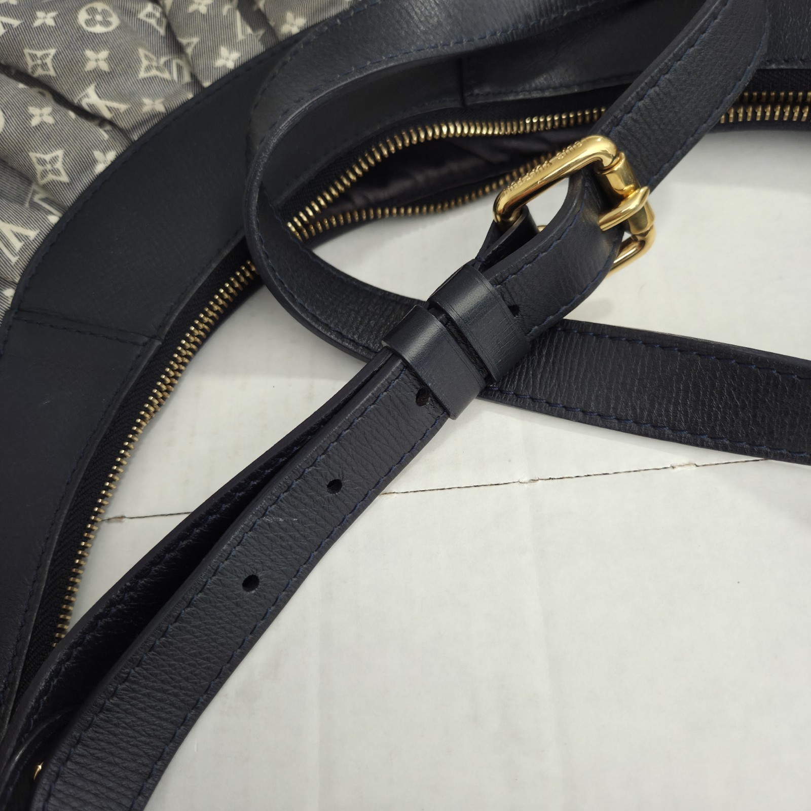 Louis Vuitton Mini Lin Monogram Baggy GM Hobo Shoulder Bag – Gray/Blue