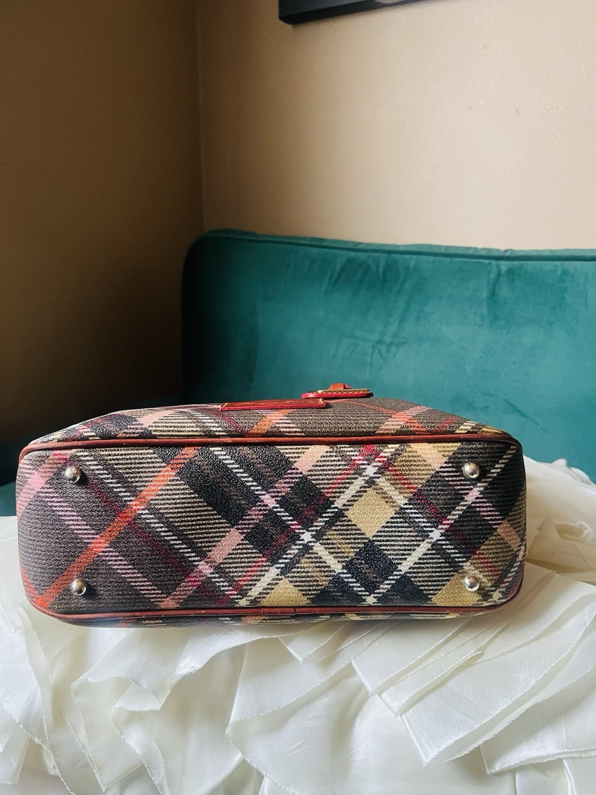 Dooney & Bourke Vintage Plaid Satchel Green & Brown Vintage In Coated Canvas🎀