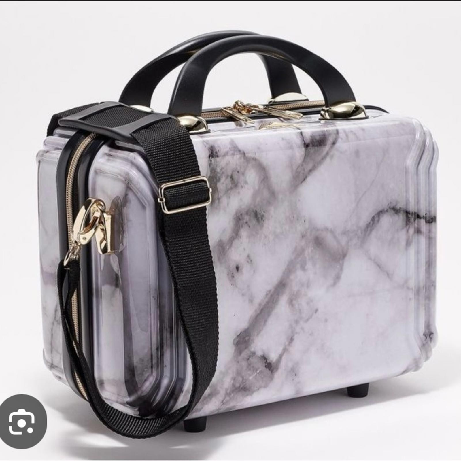Elegant Marble Print Travel Bag with Black Straps