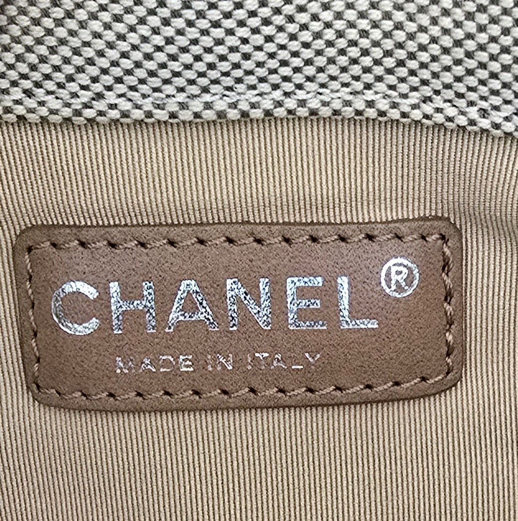 Authentic Chanel Chocolate Bar Camellia N5 in Cream and yellow leather accents