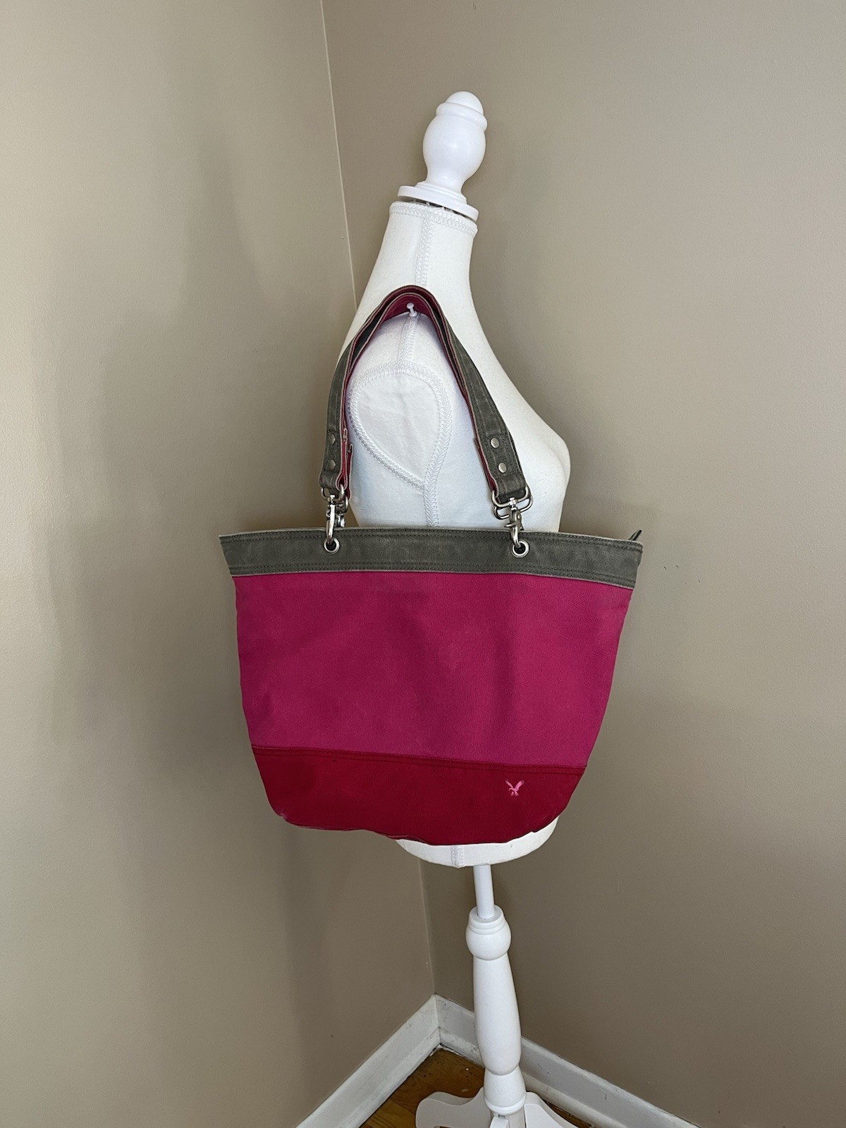 AEO American Eagle Outfitters Canvas Shoulder Tote Bag Color block Red Pink