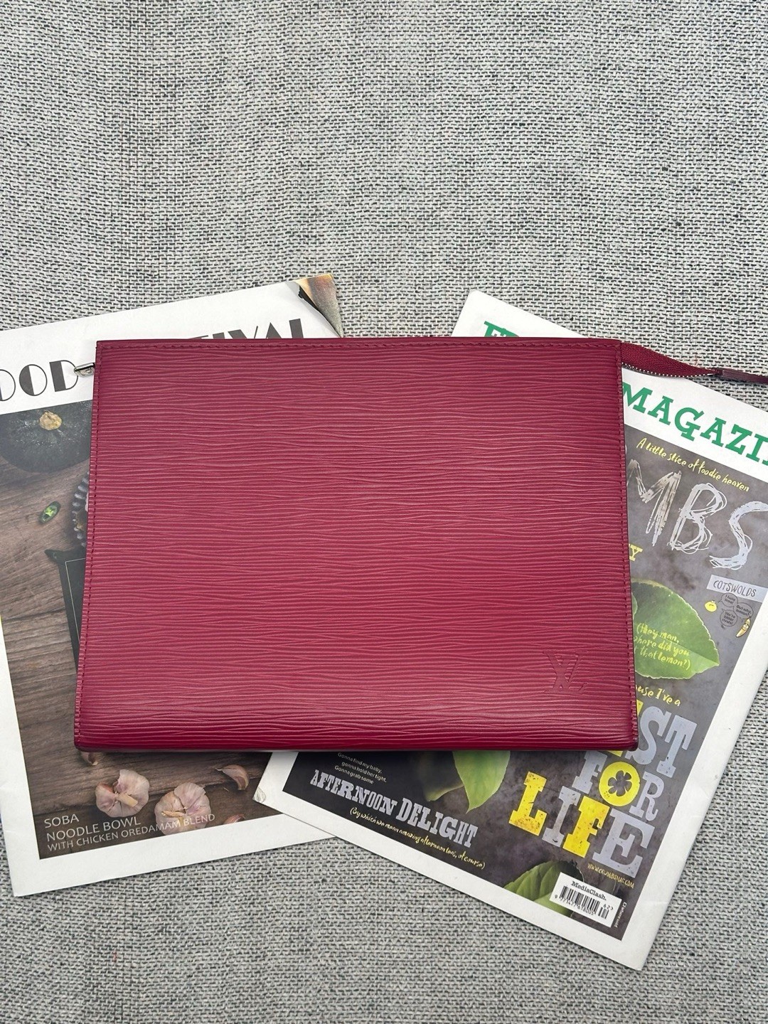Louis Vuitton Pre-Owned Authentic Clutch Red 26.0x 20.0x 5.0 cm Leather